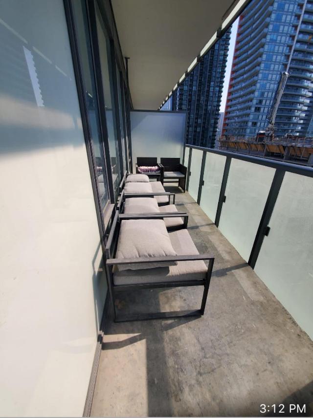 Comfortable Central Downtown Condo - Toronto Kültér fotó