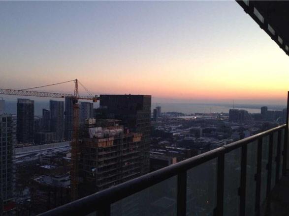 Comfortable Central Downtown Condo - Toronto Kültér fotó